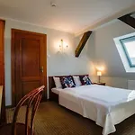 Apart-hotel Oliwa Park 3*