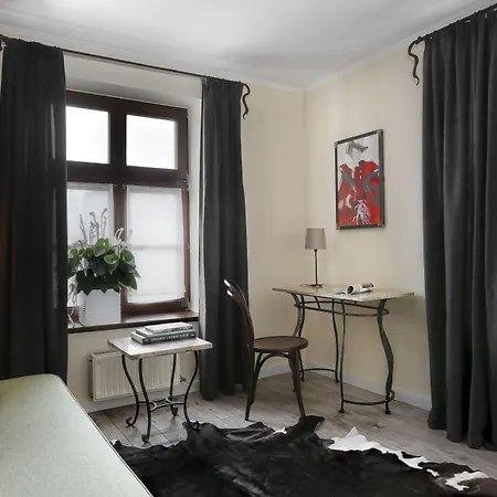 Stara Karczma Hotel apartamentowy 3*