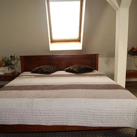 Oliwa Park Apart-hotel 3*