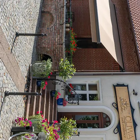 Oliwa Park 3*