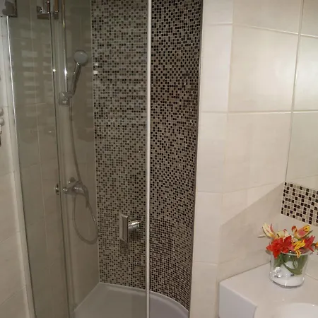 Oliwa Park Aparthotel 3*