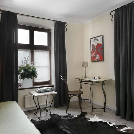 Oliwa Park Aparthotel 3*