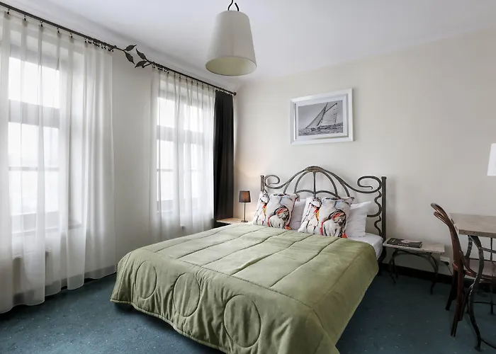 Oliwa Park Aparthotel 3*