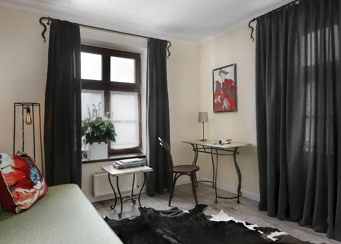 Stara Karczma Hotel apartamentowy 3*