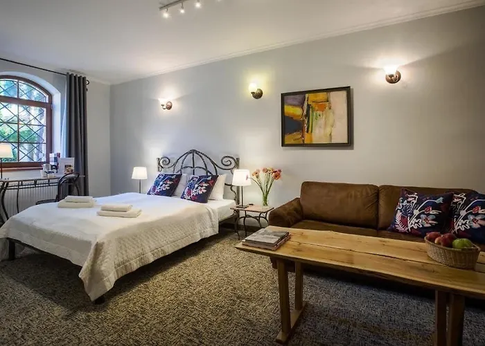 Stara Karczma Hotel apartamentowy 3*